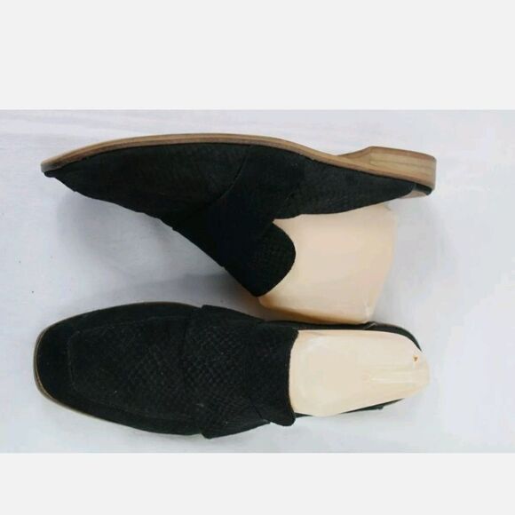 Free People Womens Austin Black Slip On Closed Toe Comfort Mule Sandal Size 9.5. - Picture 1 of 10